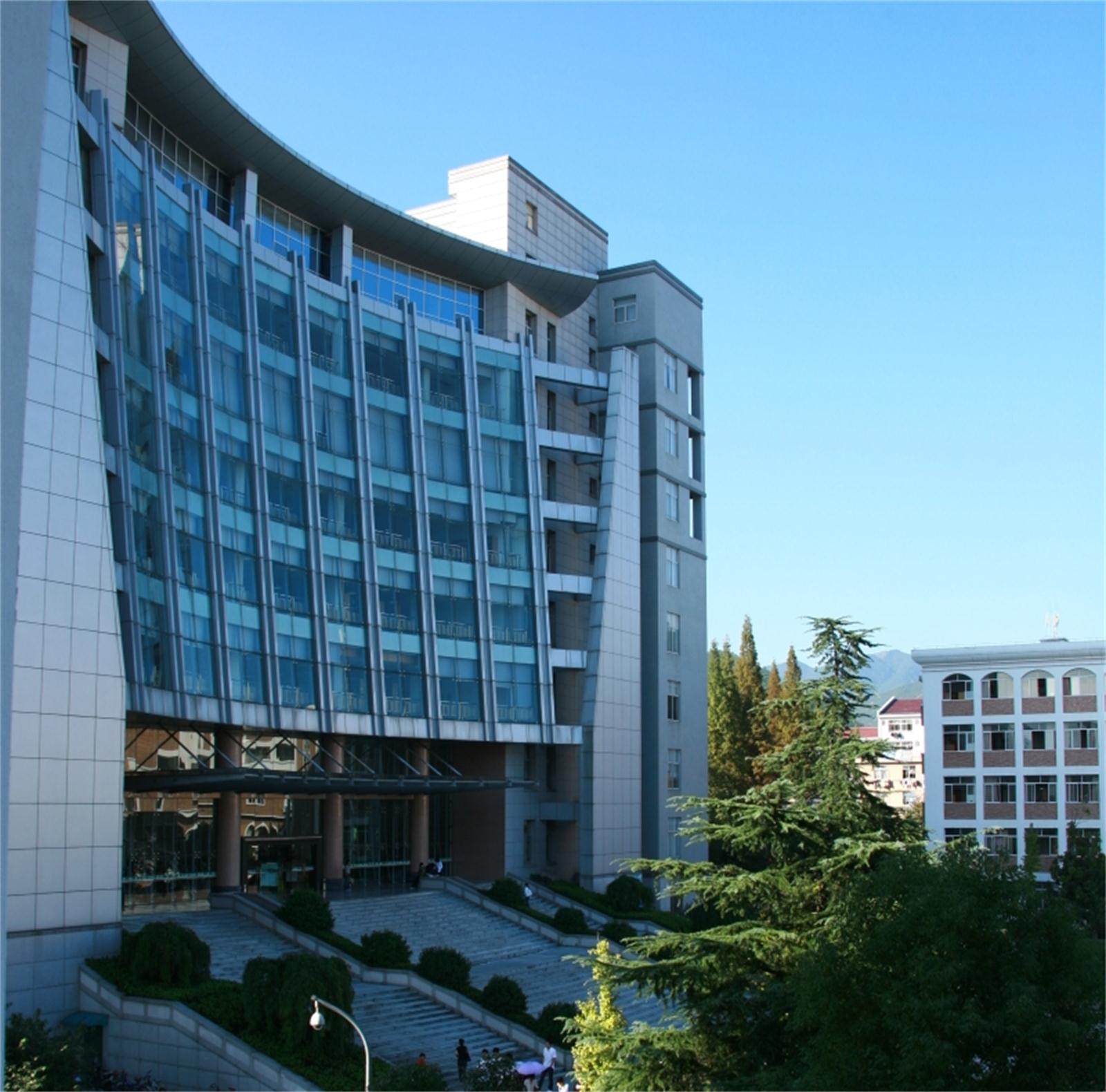 丽水师范专科学校