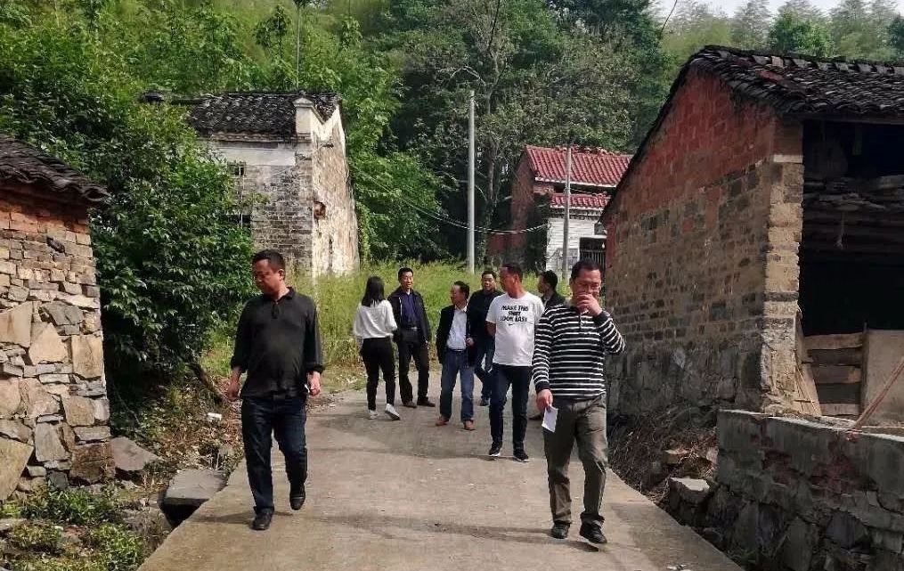  p>天红镇,隶属于江西省九江市彭泽县,地处彭泽县西南端,东邻 a