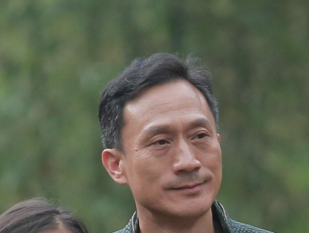 王伟