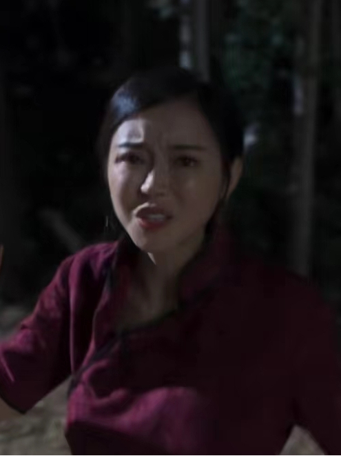 张春花,惊悚电影《 a target="_blank" href="/item/变异巨蟒