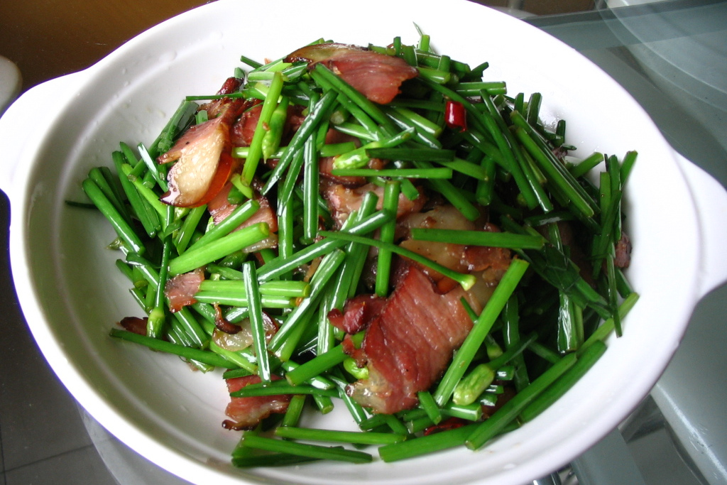 韭菜炒腊肉