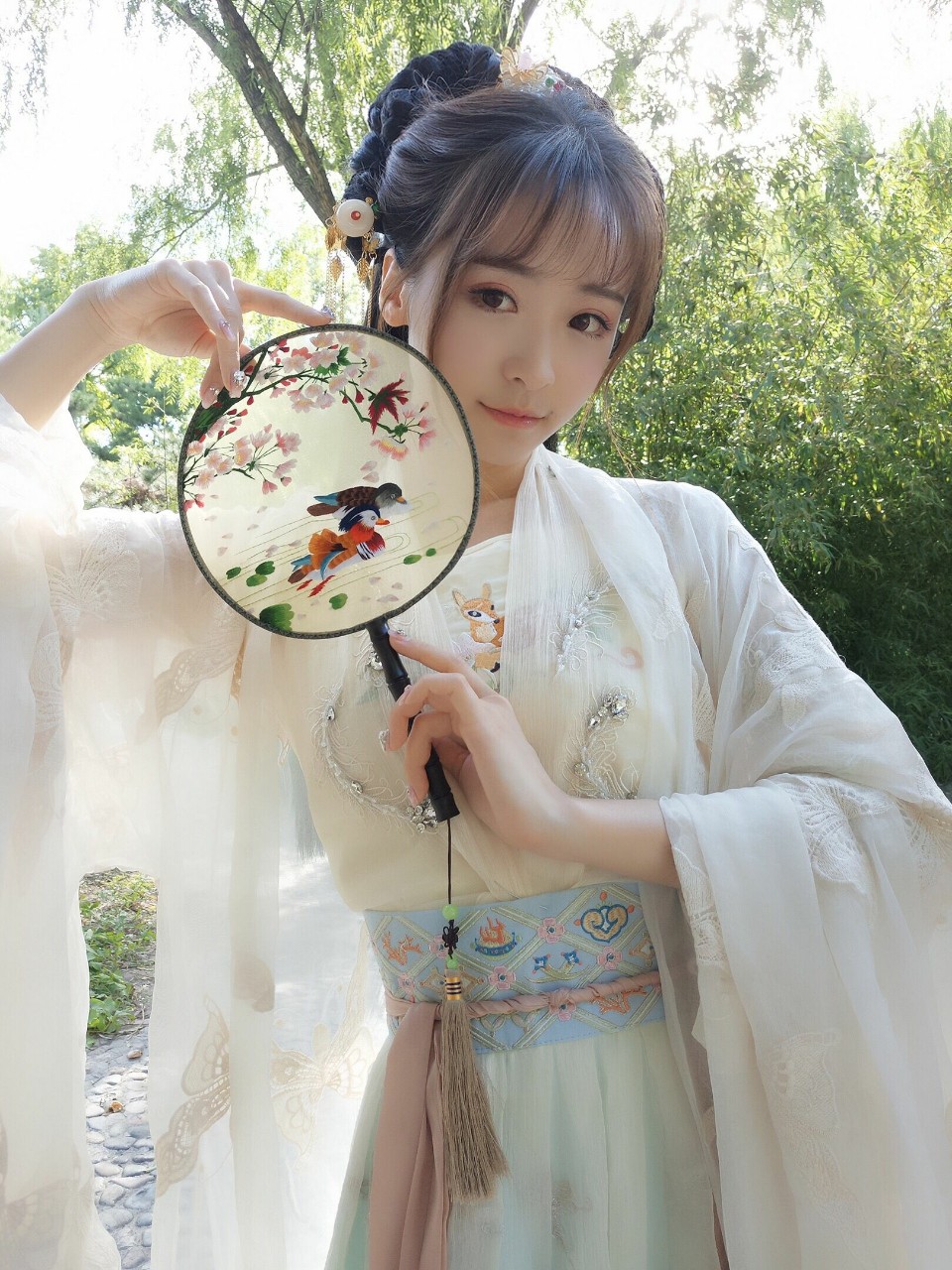  p>紫颜-小仙紫,知名舞见,bilibili 2018年度新人奖up主. /p>