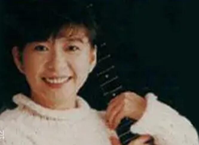 张小雯