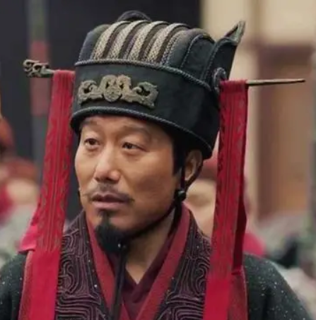 本名芈宸,华阳夫人的弟弟,出身于<a target=