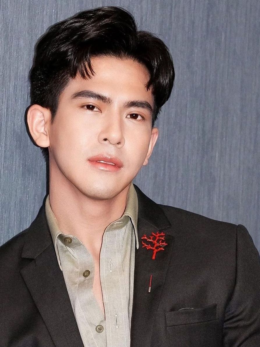  p>彭沙功·麦塔立卡侬(toey),1992年2月25日出生于泰国 a target="