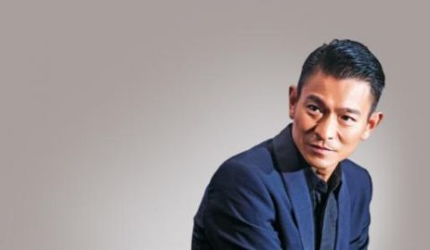 刘德华为新戏宣传身材消瘦变沧桑蓄起小胡子十分帅气 百科ta说