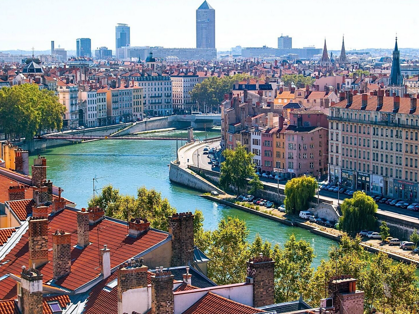  p>里昂(lyon),法国东南部城市,奥弗涅-罗讷-阿尔卑斯大区(région