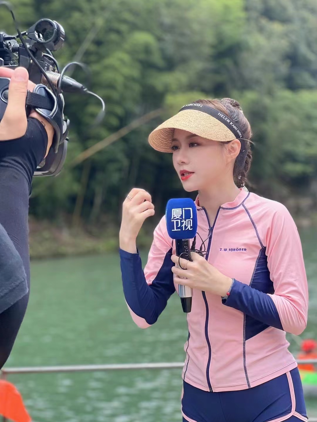 class="psl-tag">,在福建 /span>厦门首届凤凰花旅游形象大使的选拔