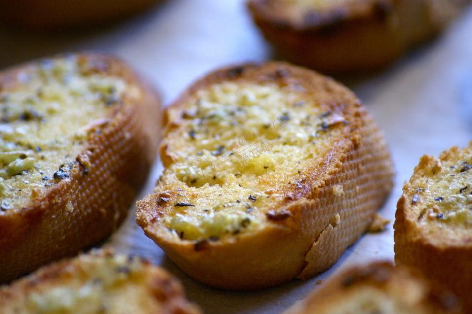 蒜蓉烤面包