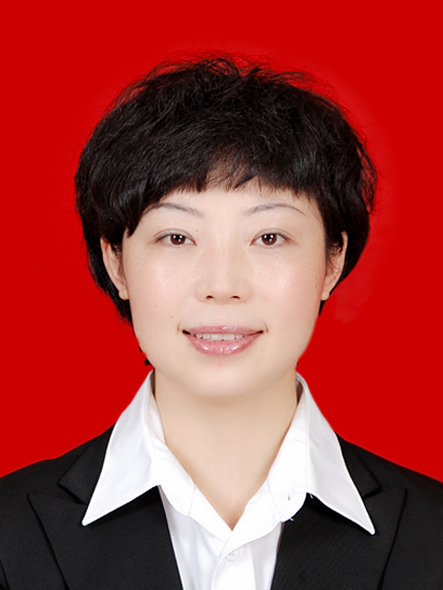 黄芳