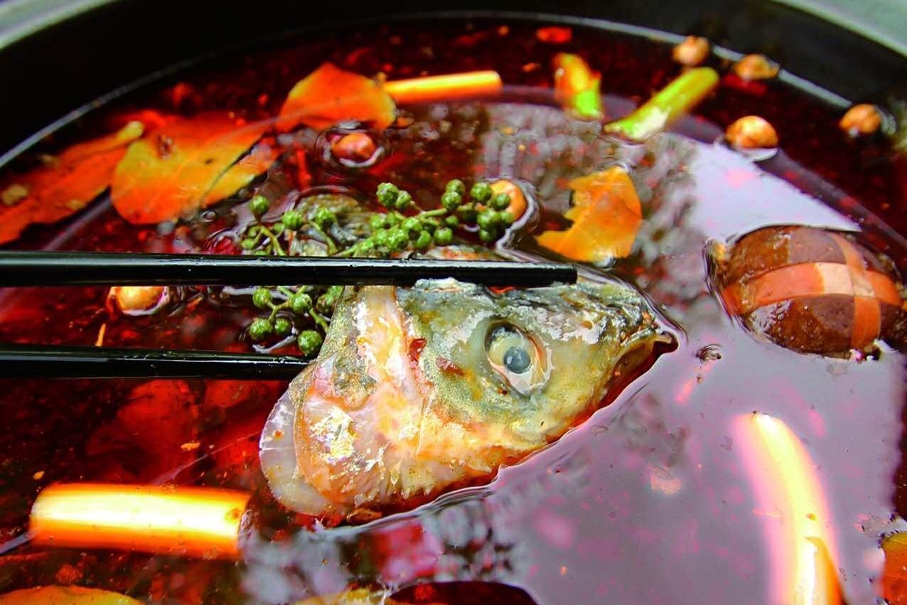 砂锅鱼头火锅