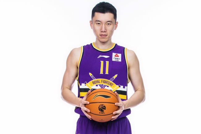  p data-id="gnwjbgi61i">侯逸凡,男,1992年8月2日出生,中国职业篮球