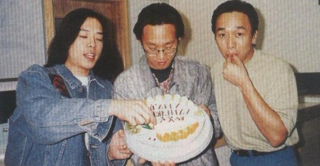 黄贯中、黄家驹、黄家强（1992年“饥馑三十”慈善活动）