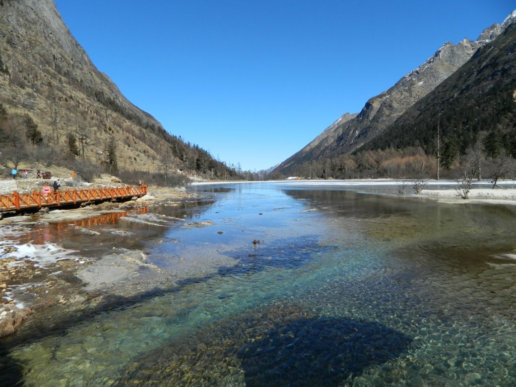 古尔沟神峰温泉