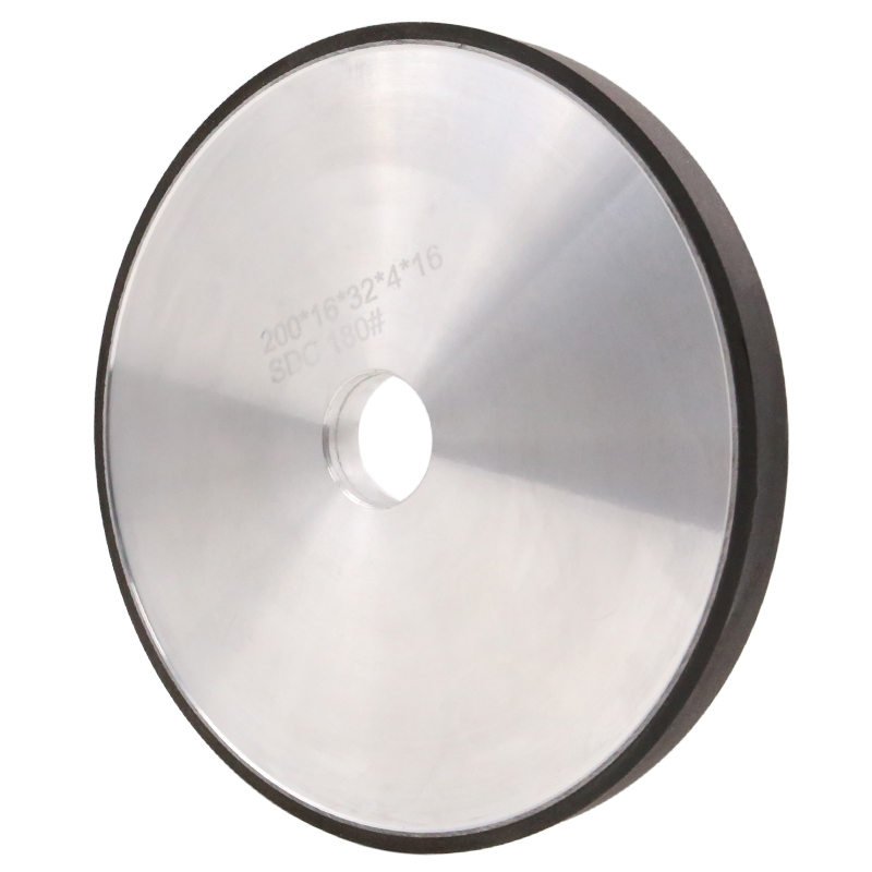 其商品服务涵盖:手工操作的手工具; 钳; 铆钉枪(手工具); 农业器具