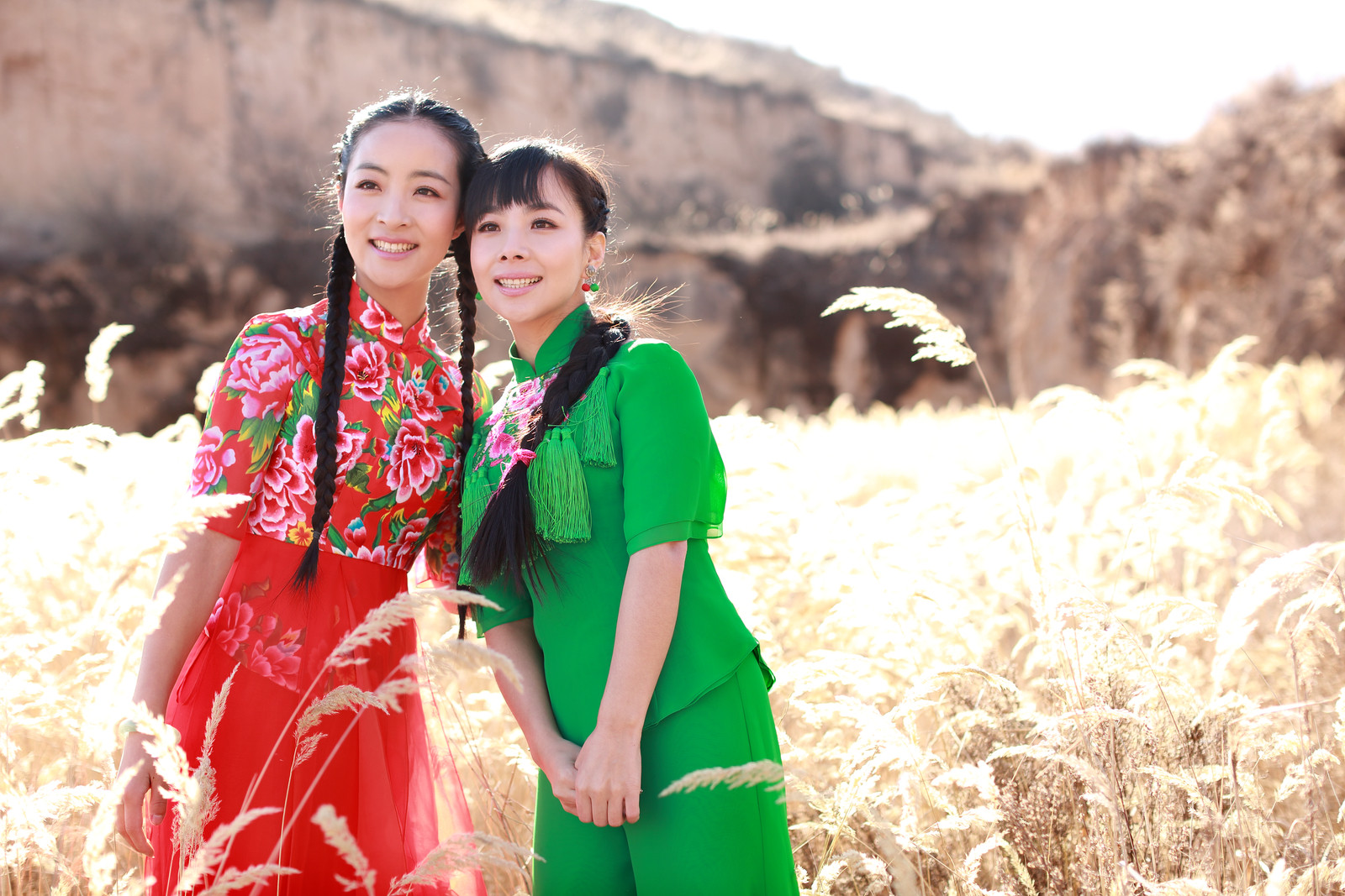  p>王二妮,1985年10月22日出生于陕西榆林,青年民族歌唱家, 北京歌剧