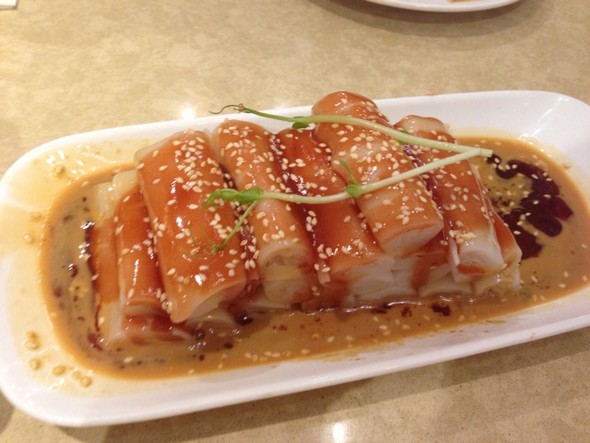  p>芝香混酱猪肠粉是一道 a href="#" data-lemmaid="554260">美食 /a