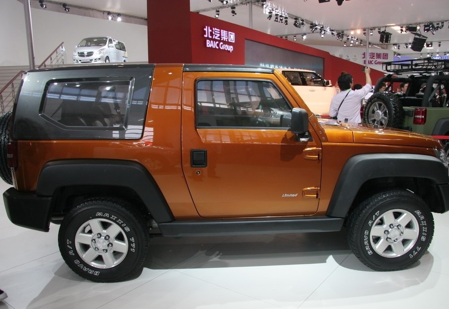  p>北京b40两门轻型越野车orv(off-road vehicle)是在最新的技术平台
