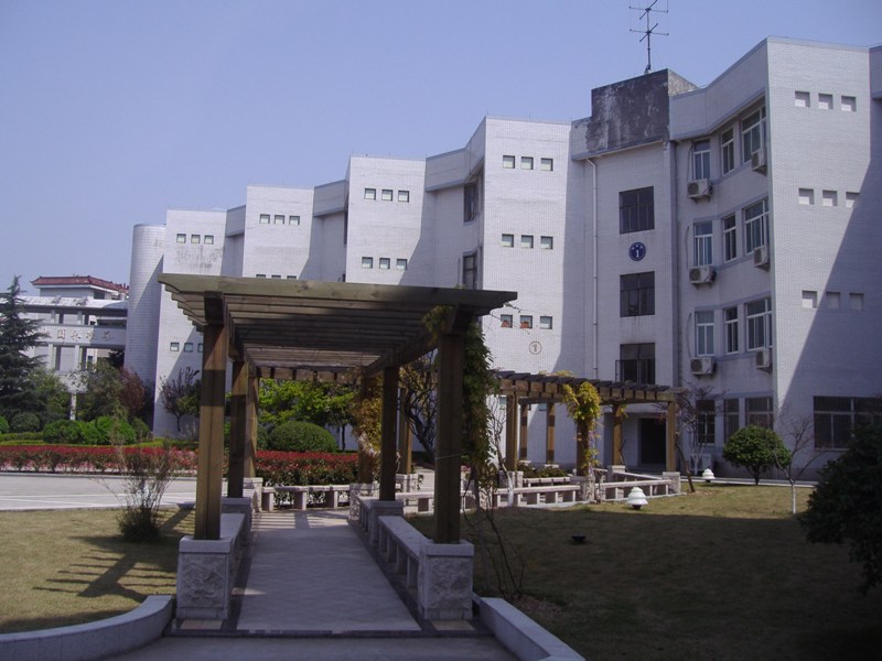东阳中天高级中学
