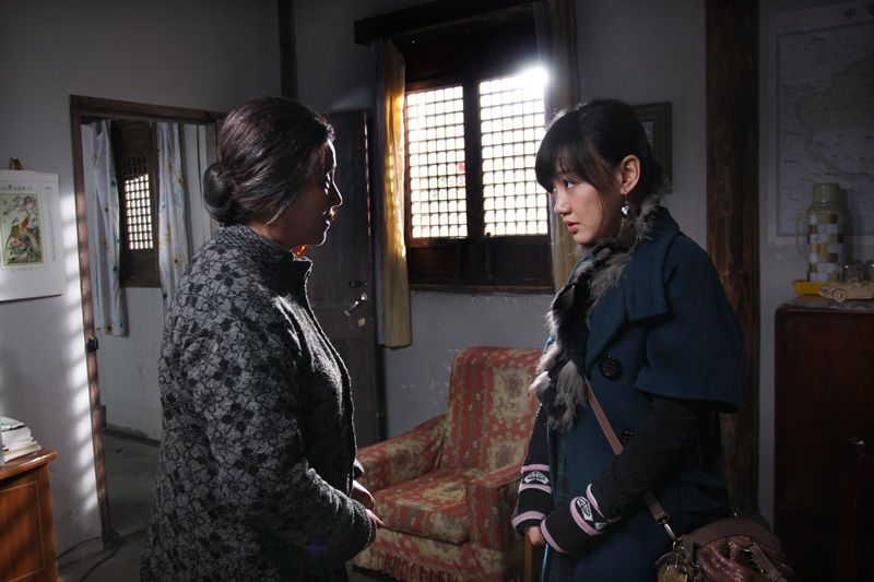 主演的电影《 a target="_blank" href="/item/人见人爱/12912797"