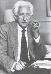  p data-id="gnwo3p3479">爱利克·埃里克森(erik h erikson,1902.06.