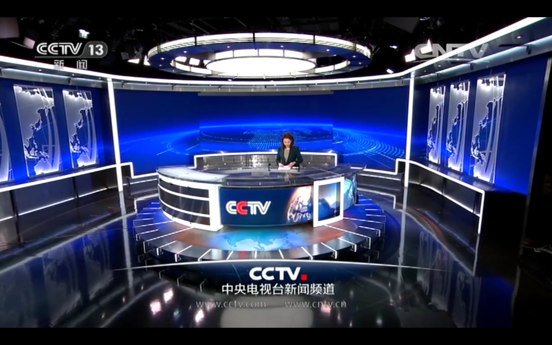  p>《午夜新闻》是原中央电视台第一套节目于2002年8月6日开播的一档