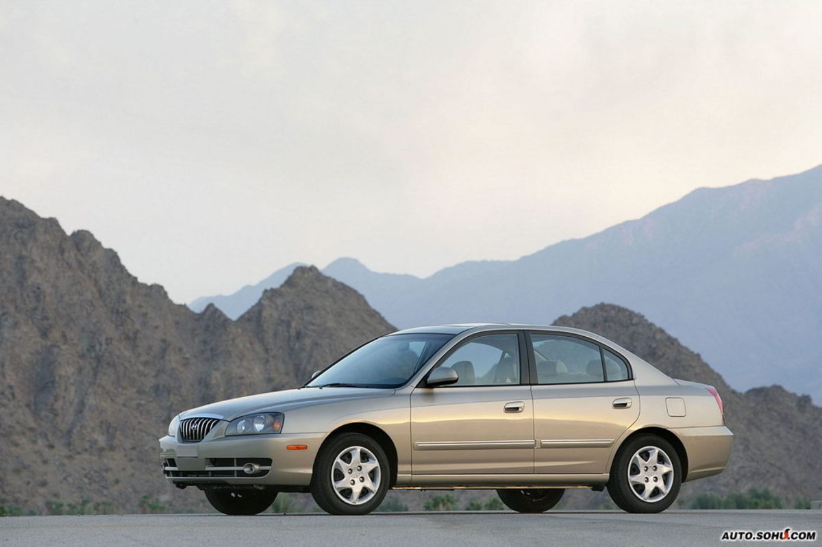 北京现代伊兰特是在其第六代车型的基础上,根据中国路况和气候环境略