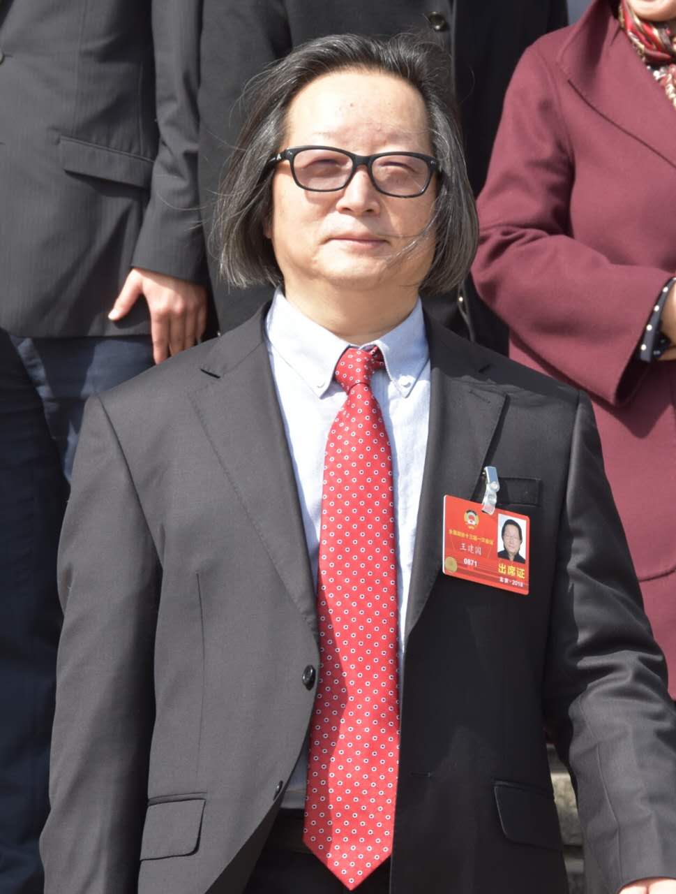 hei1xin">夏蒙,本名王建国,1961年12月出生在福建三明,中央电视台导演