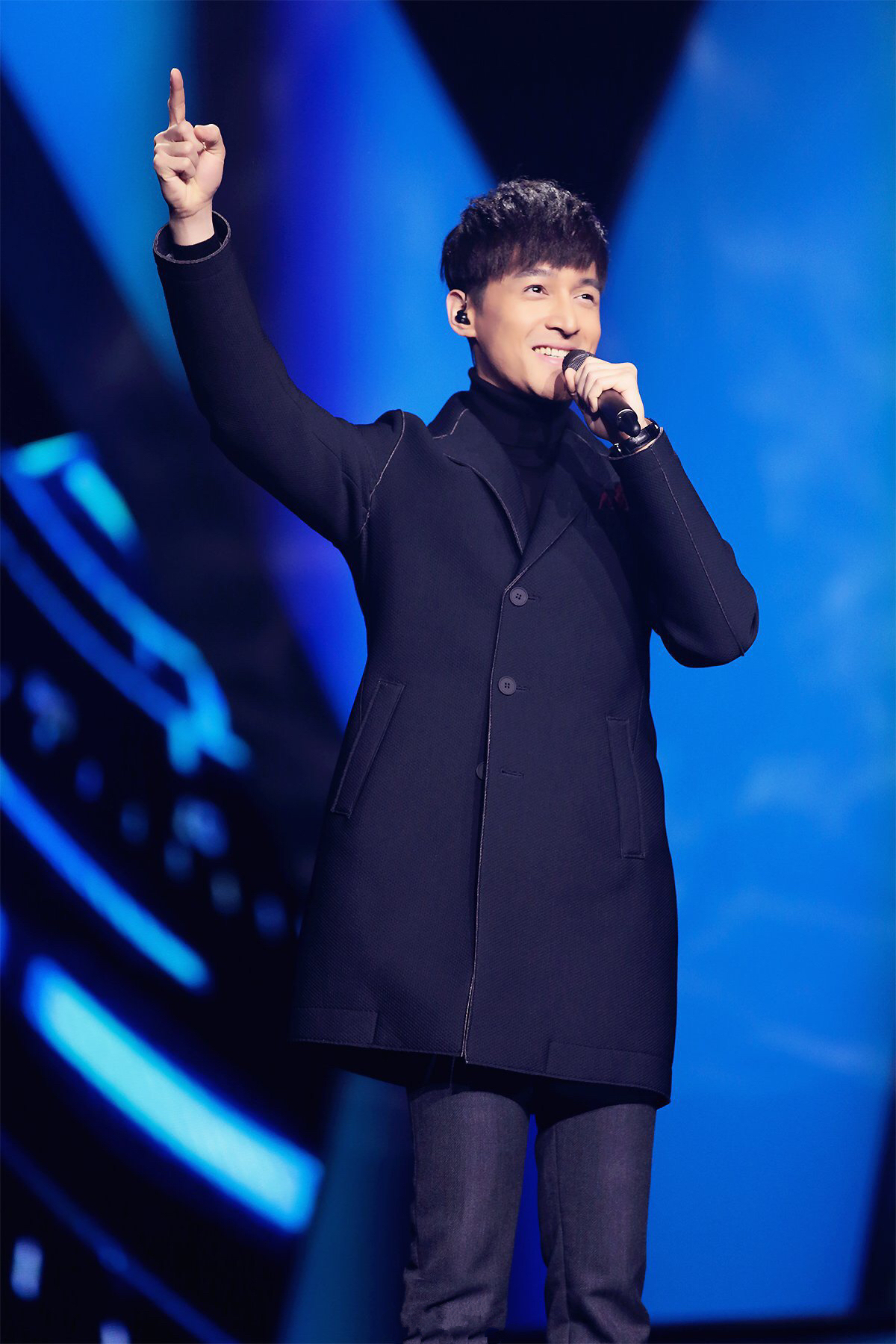  p>胡歌,1982年9月20日出生于上海市徐汇区,中国内地影视男演员,流行