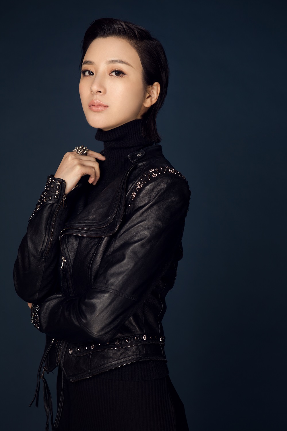 夏沫侨(又名李欣烨),1990年3月3日出生于