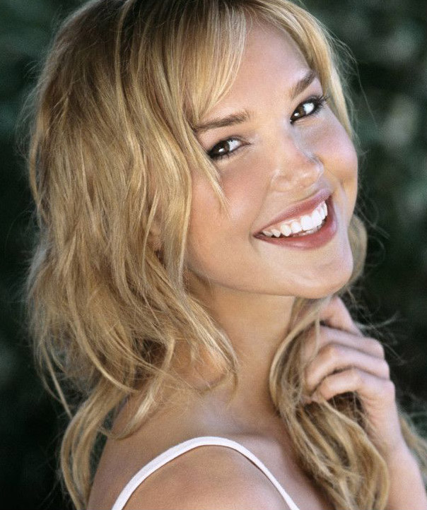 阿莉尔·凯贝尔