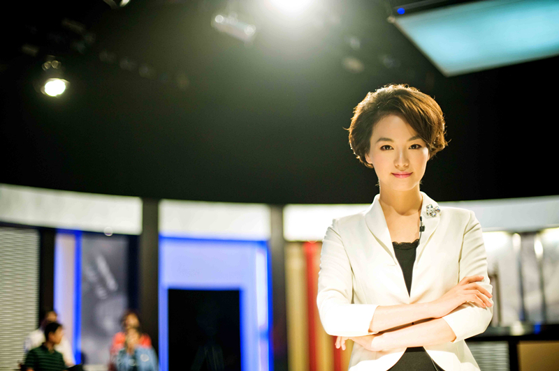  p>章亭,1980年8月8日出生于江西省南昌市,中国内地节目主持人.