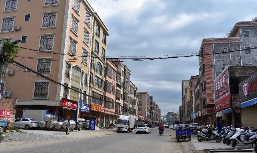  p>观珠镇位于广东省 a href="#" data-lemmaid="13780935">茂名市