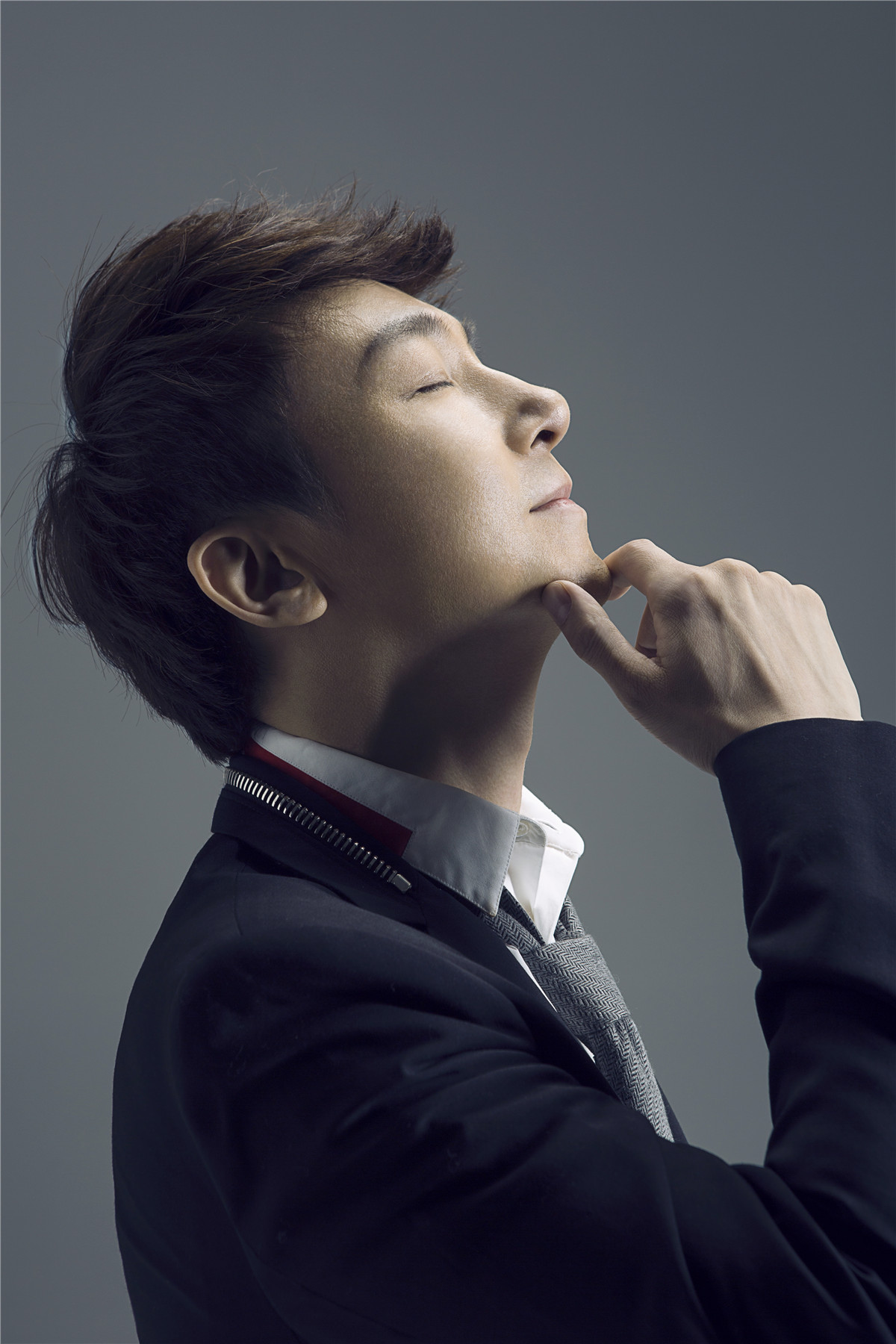 于北京 span class="psl-tag">的一个军人家庭 /span>,中国内地男演员