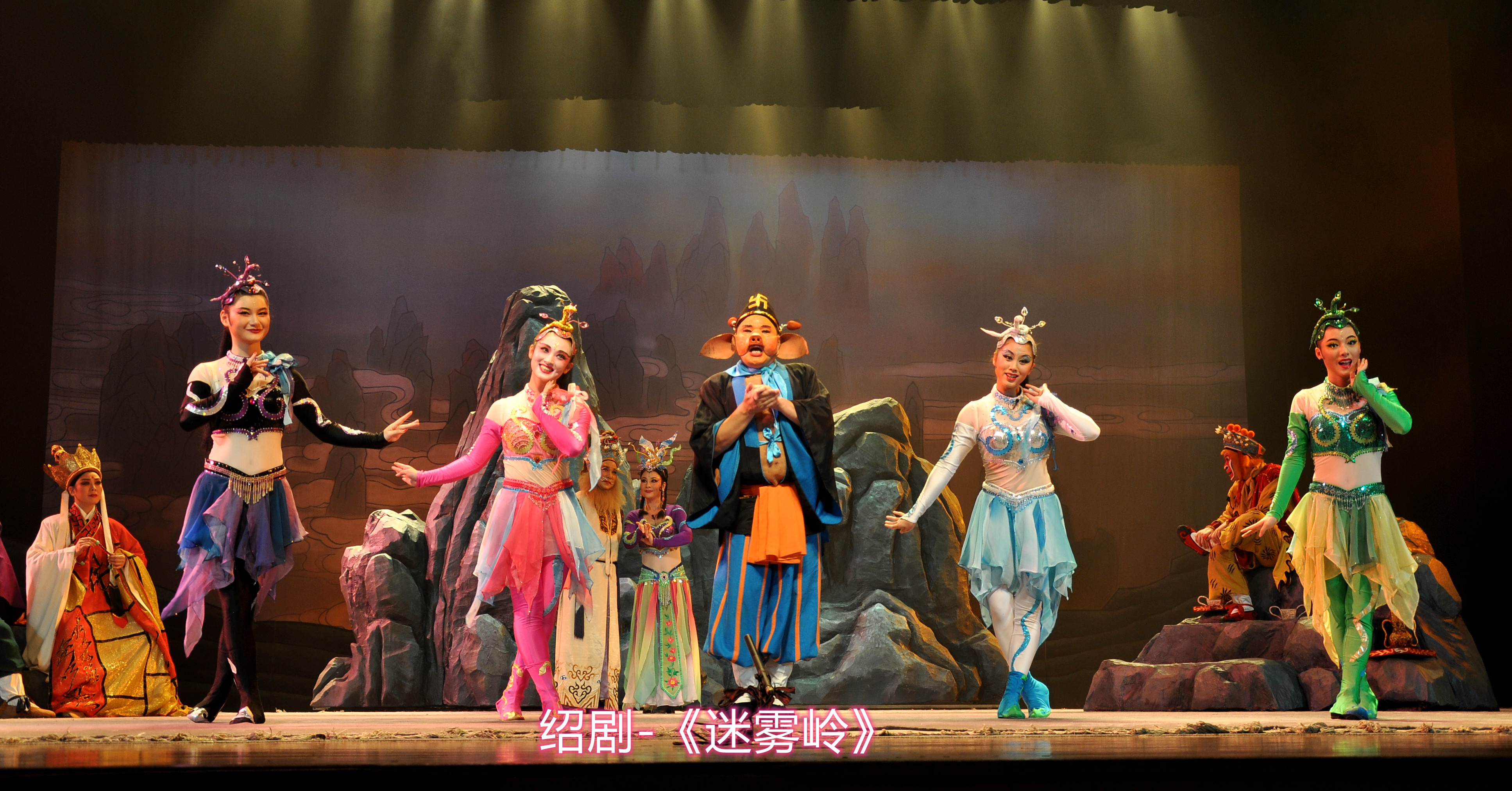  p>陈伟龙,1952年7月27日出生于浙江诸暨, a target="_blank" href="