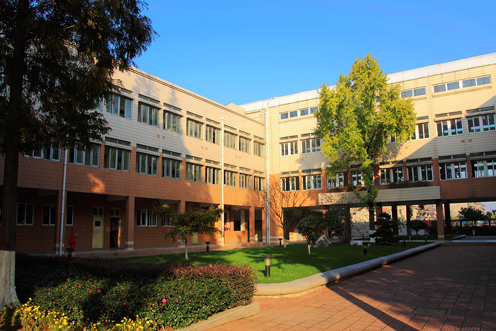 江苏省海门中学