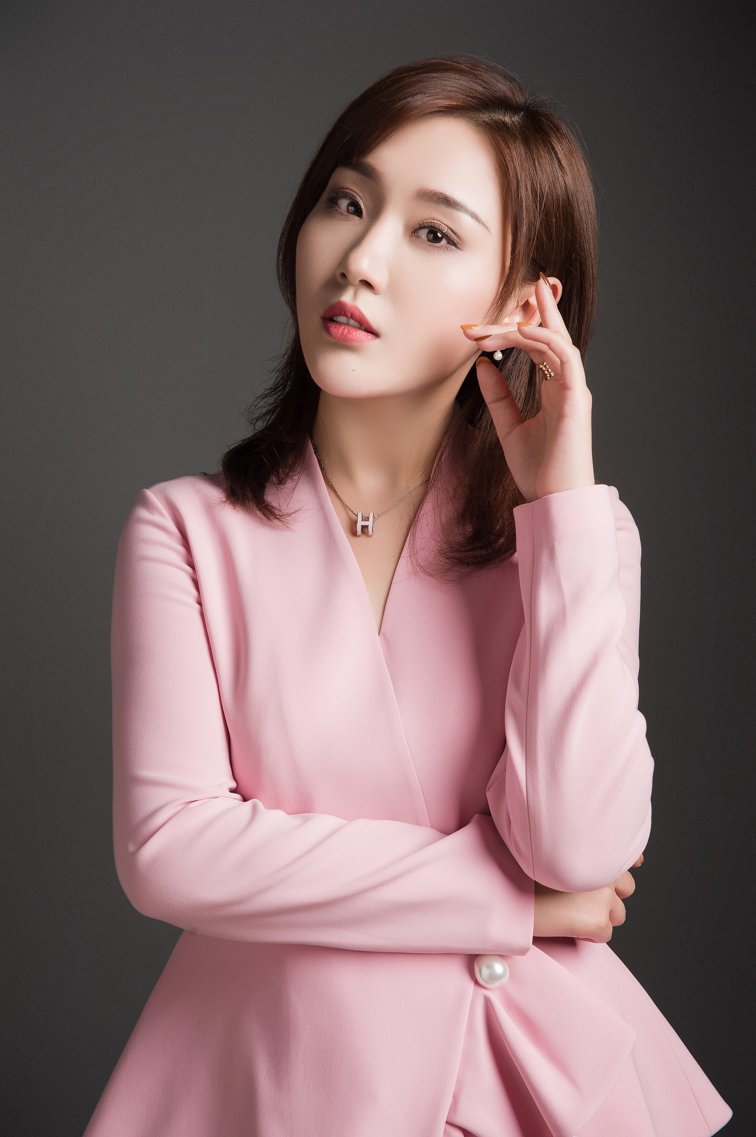 ="ref" data-ctrid="suxjmpaprfjm">女,汉族,1989年3月出生于河北青县