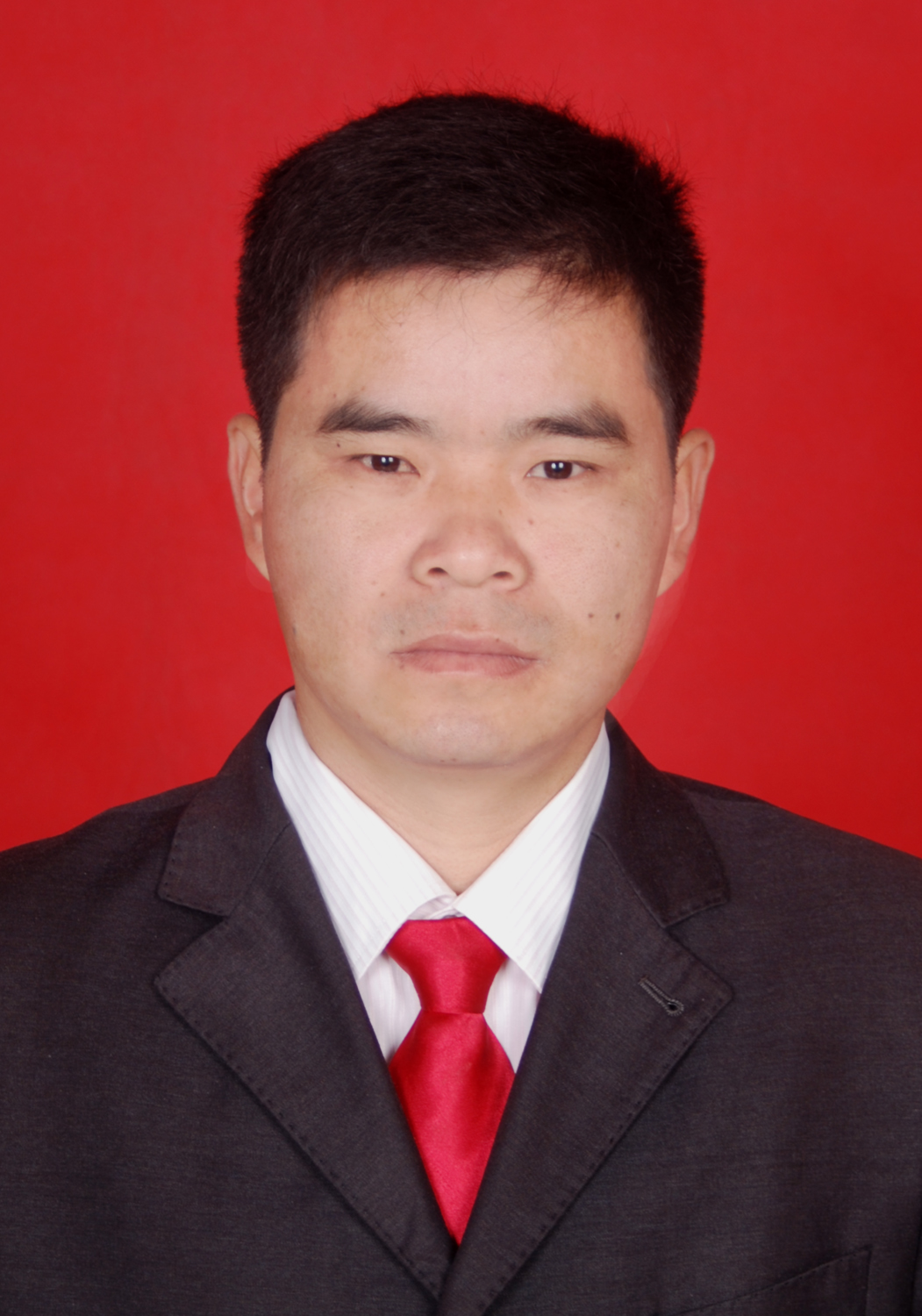 李有泉