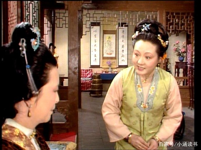 贾琏戏熙凤，周瑞家的为何躲在隔壁听音？她偷看李纨睡觉是答案_百科TA说