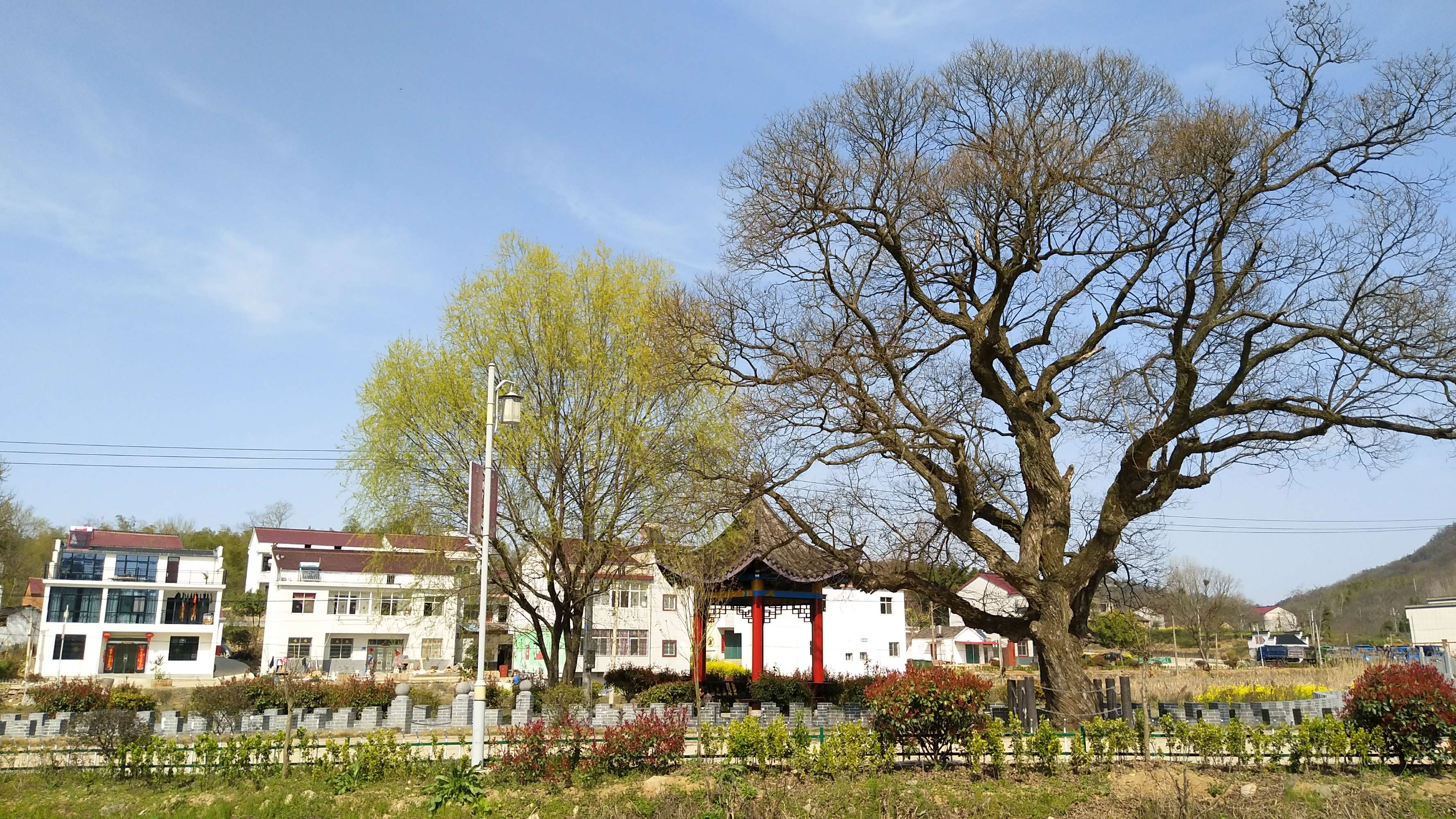  p data-id="gnwzwlz4sv">干汊河镇,隶属于安徽省六安市舒城县,地处 a