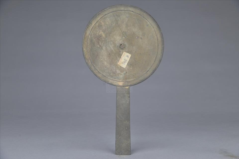 明素面带柄铜镜