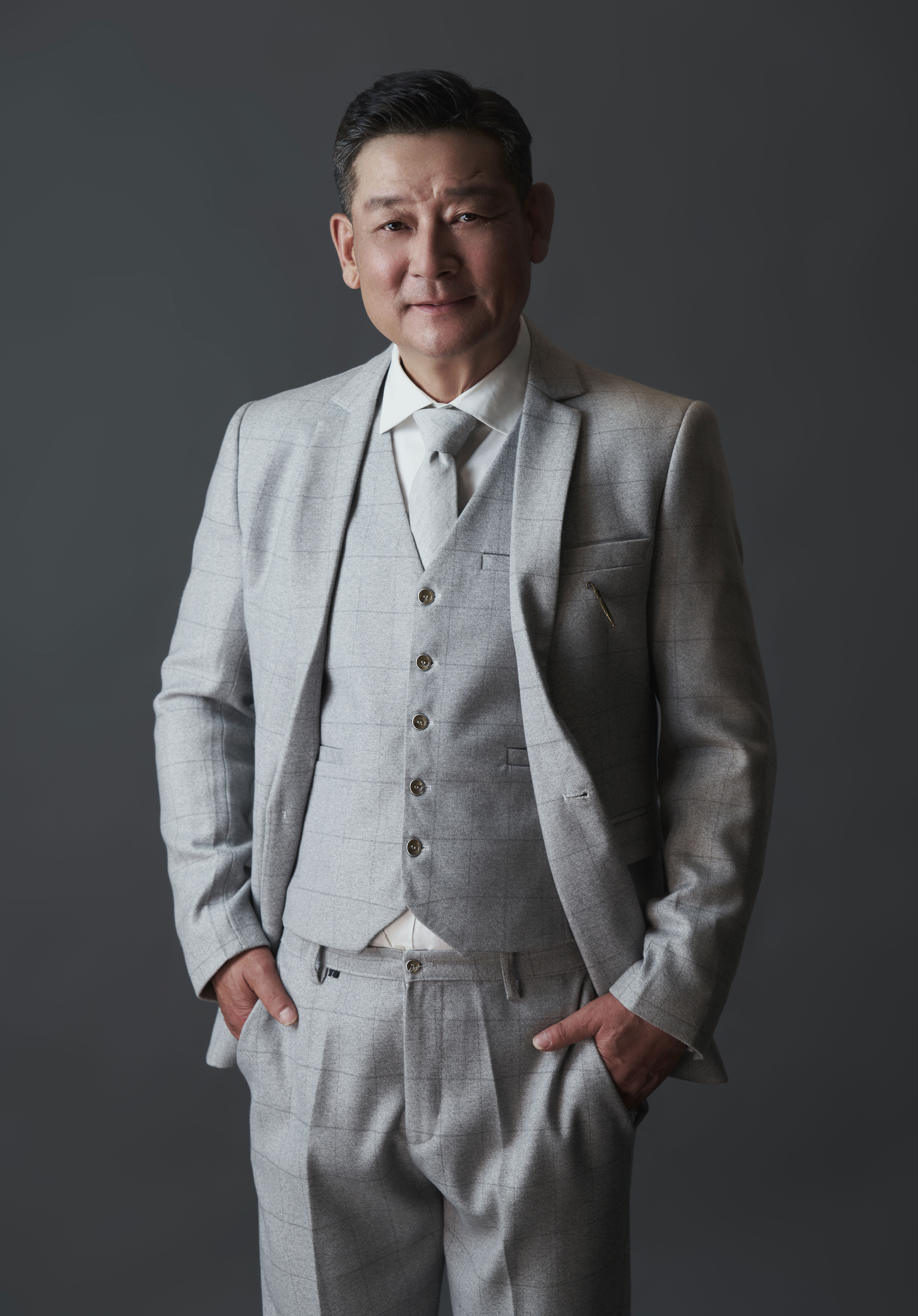 贺镪