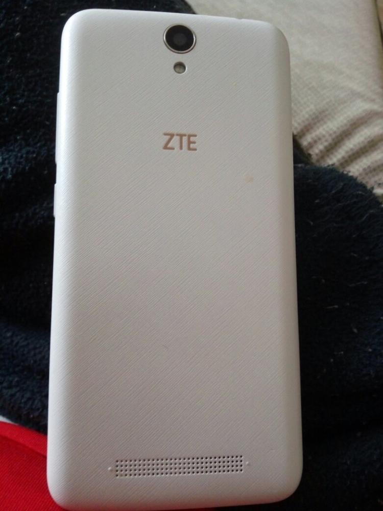 中兴远航3(q529c/双4g)