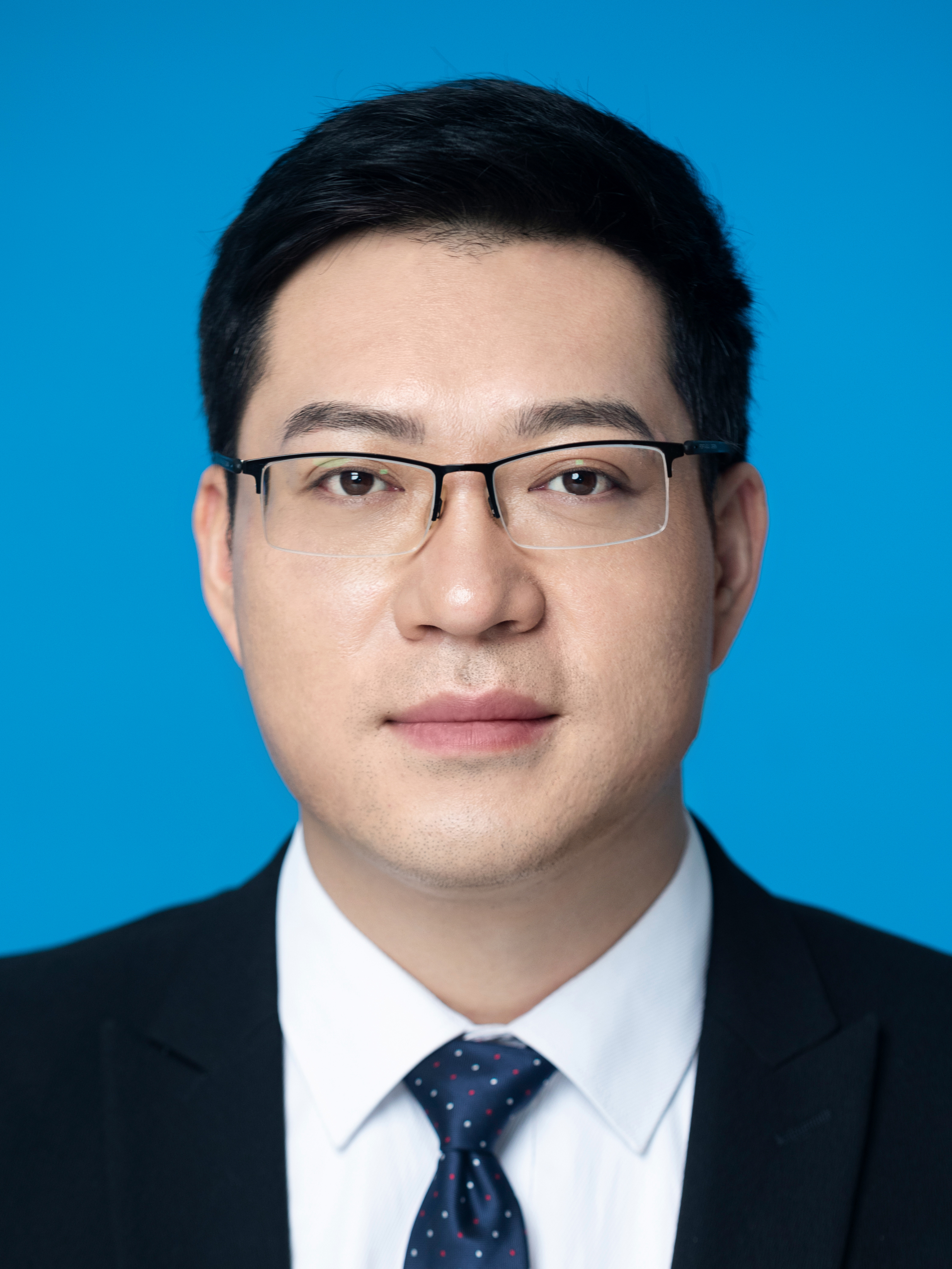 崔巍