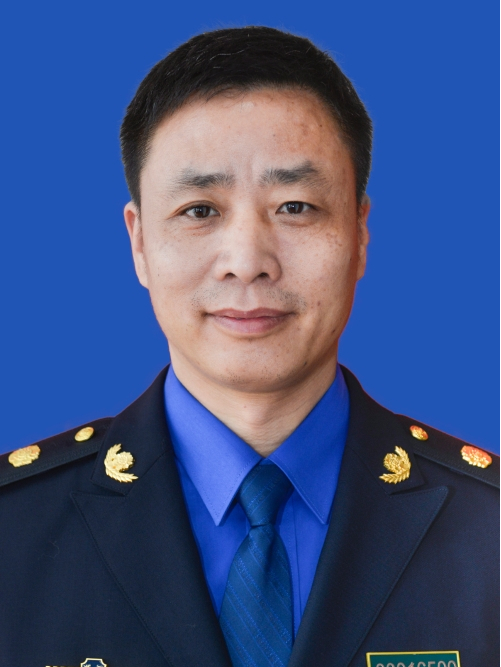 data-ctrid="siadrgd4tg6q">现任桐庐县城市管理局党委书记,局长,一级