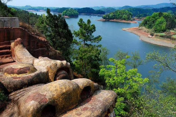  p data-id="gnvfv5sr87">黑龙滩水库,位于四川省眉山市仁寿县 a