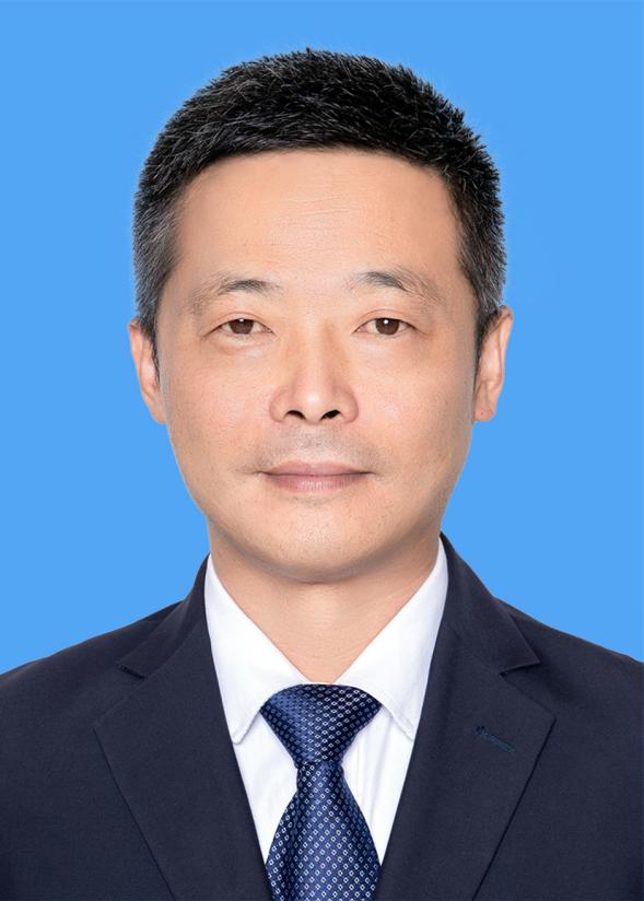 王斌