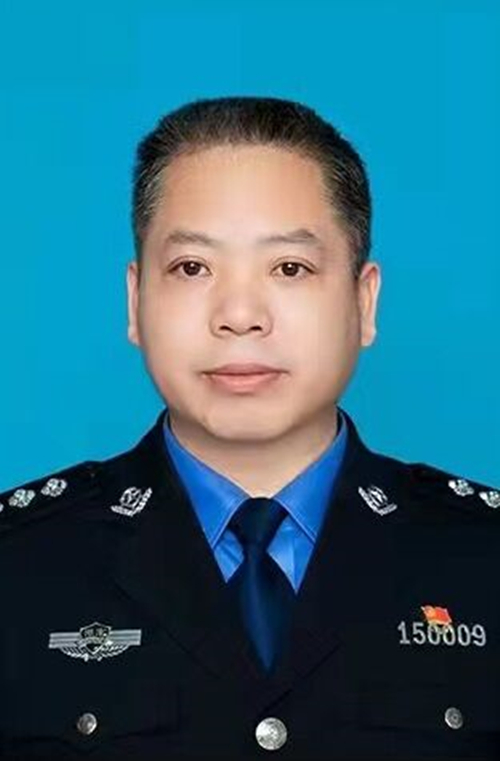 data-lemmaid="2298071">郴州市 /a>苏仙区委常委,人武部部长