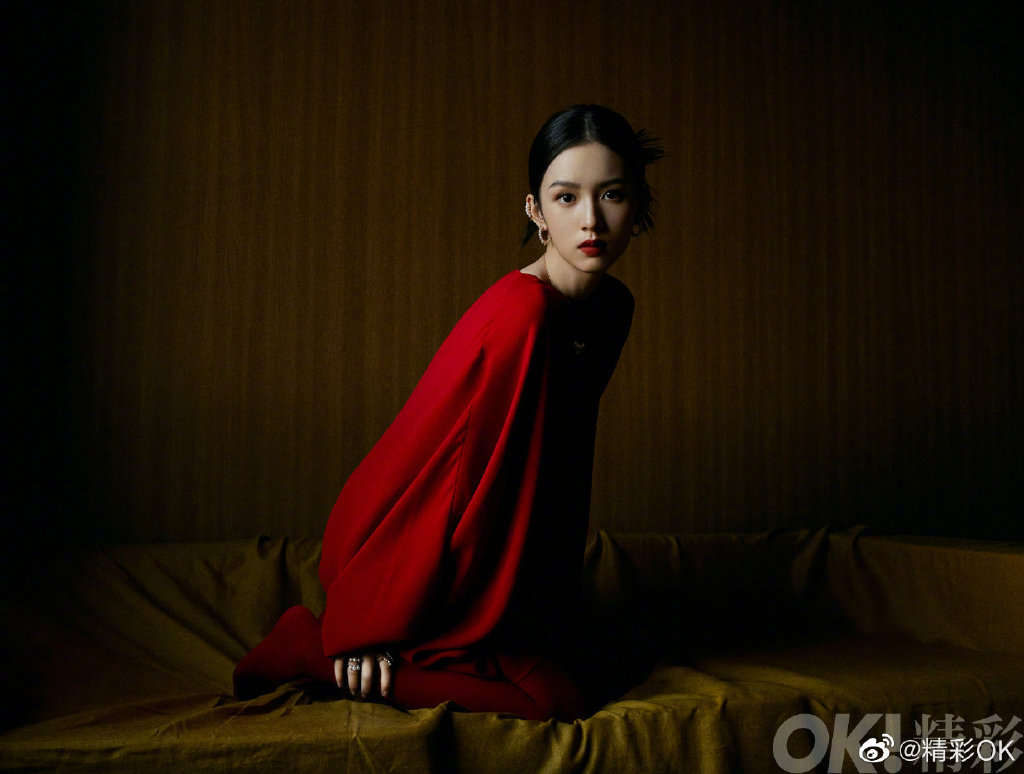  p>周也,1998年5月20日出生于重庆市,中国内地女演员,毕业于北京电影