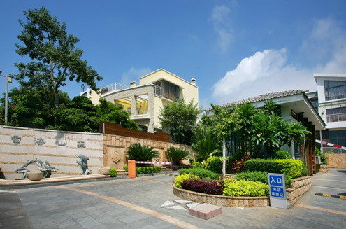  p> b>威海 /b>云海山庄,地处 a target="_blank" href="/item/环翠